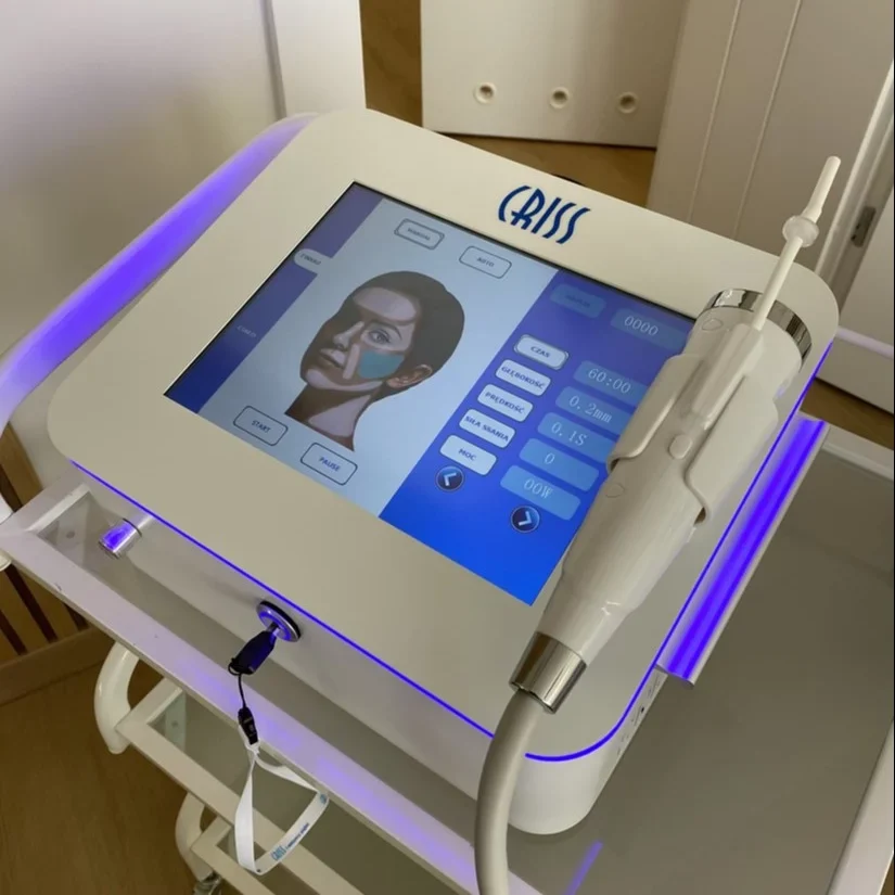 Urządzenie w gabinecie kosmetologicznym